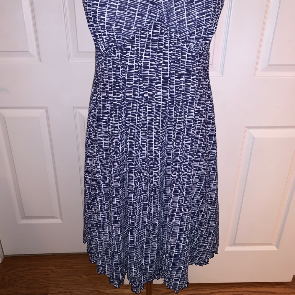 Kenneth Cole New York Navy/White V Neck Dress 6 - Picture 3 of 8